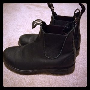 Blundstone almost new